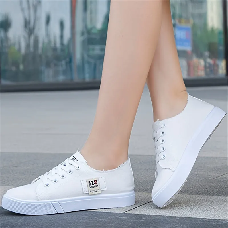 ANNA - Timeless Low-Top Sneakers