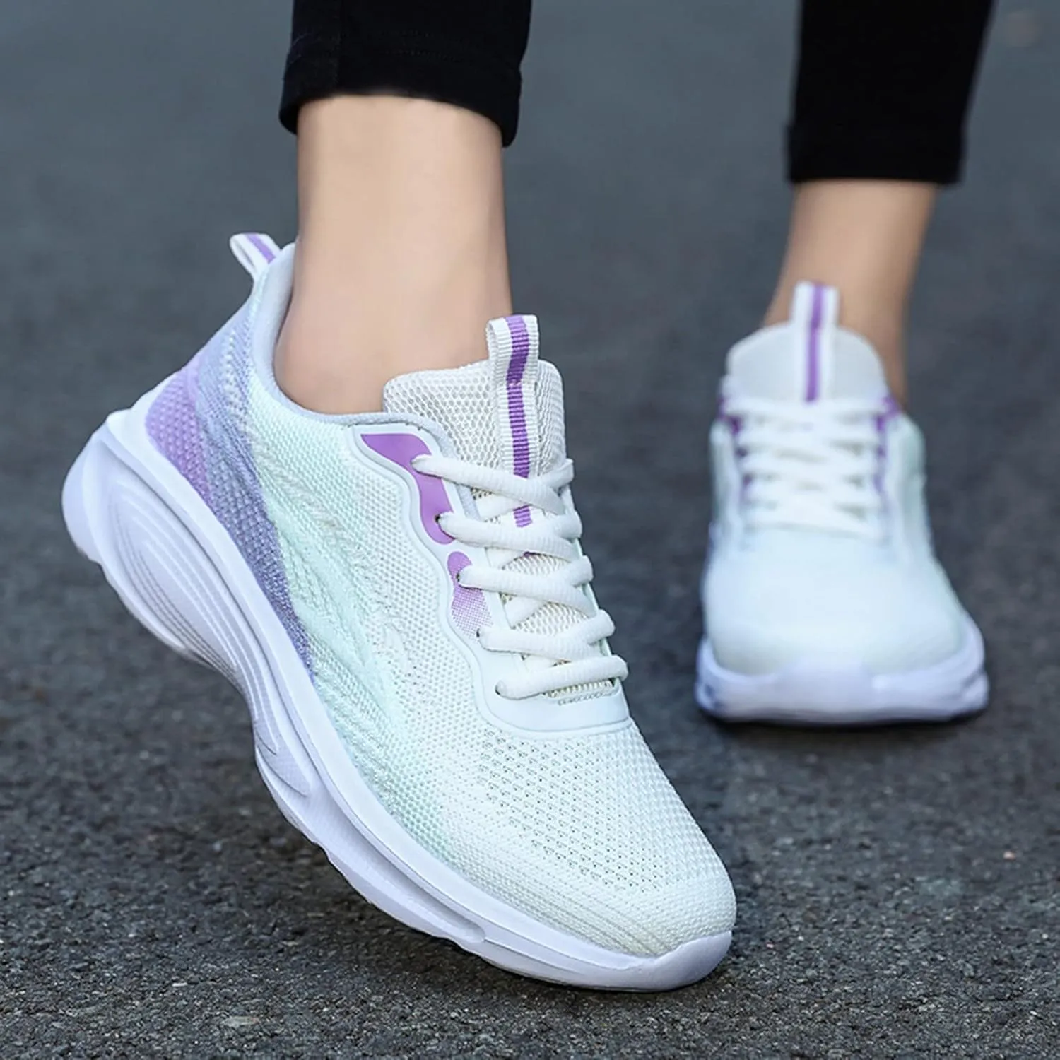 Classic Athletic Skateboard Sneakers for Women Casual Lace Up Non Slip Walking Shoes Lightweight Workout Shoe