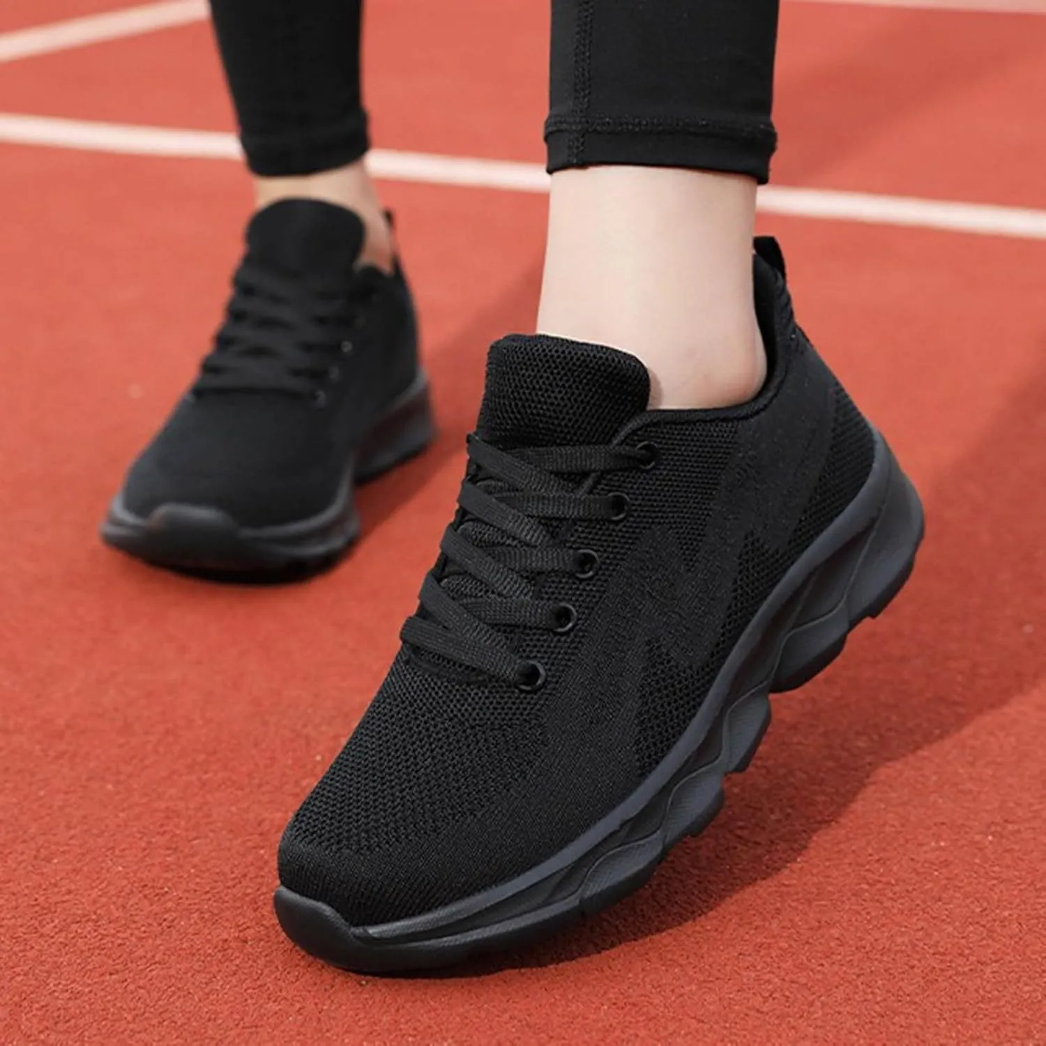 Classic Athletic Skateboard Sneakers for Women Sports Workout Gym Shoes for Running Arch Support Walking Shoe