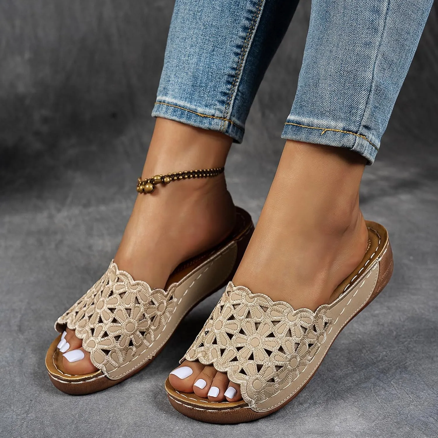 Flower Sandals for Women Arch Support Slides Comfortable Orthopedic Platform Sandals, Open Toe Fish Mouth Hollow Out Breathable Flats Summer Slip On Walking Shoes Slippers All Day Comfort