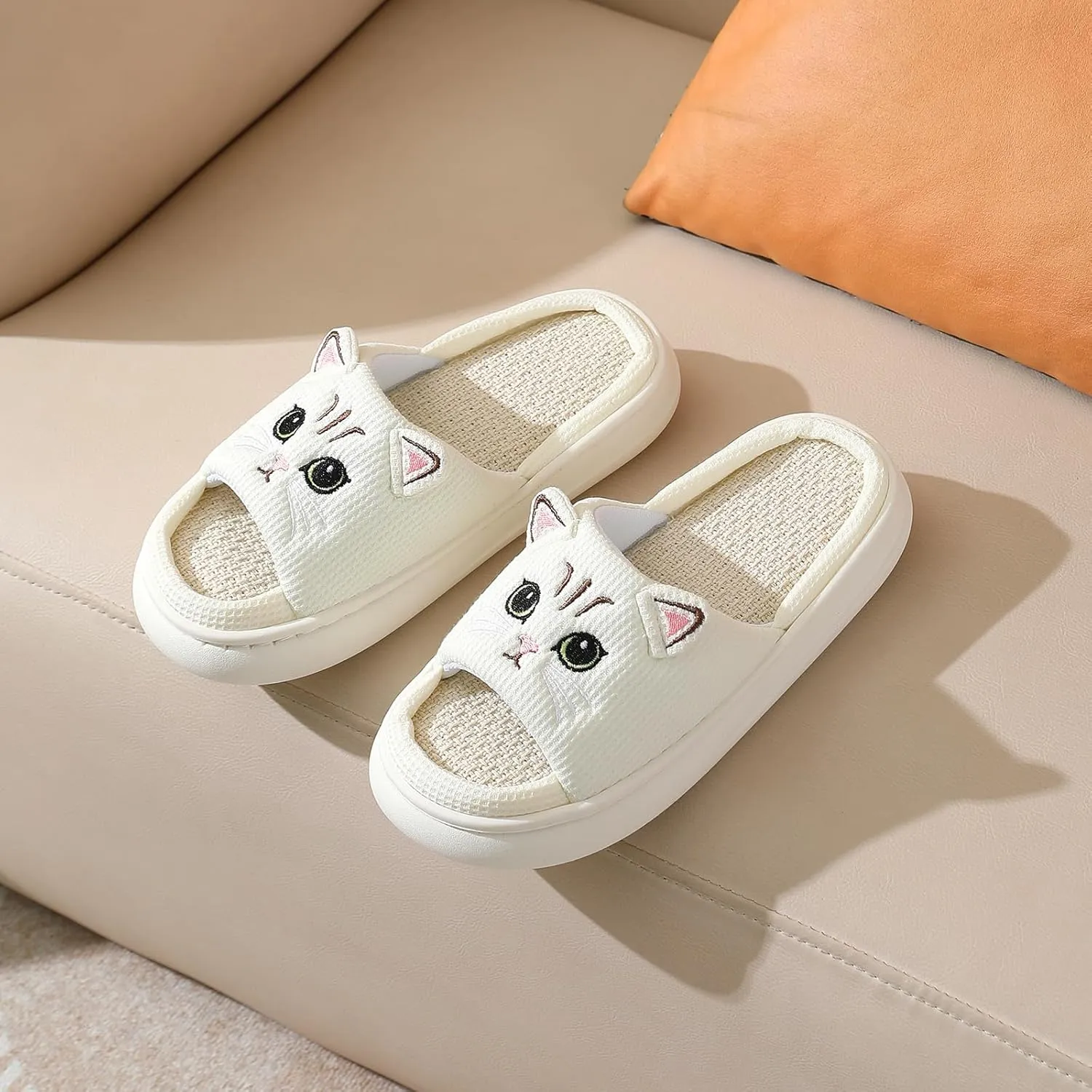 LAVAU Cute Cat Slippers for Women, Fuzzy Fluffy Faux Fur Animal House Slides for Indoor and Outdoor Shoes
