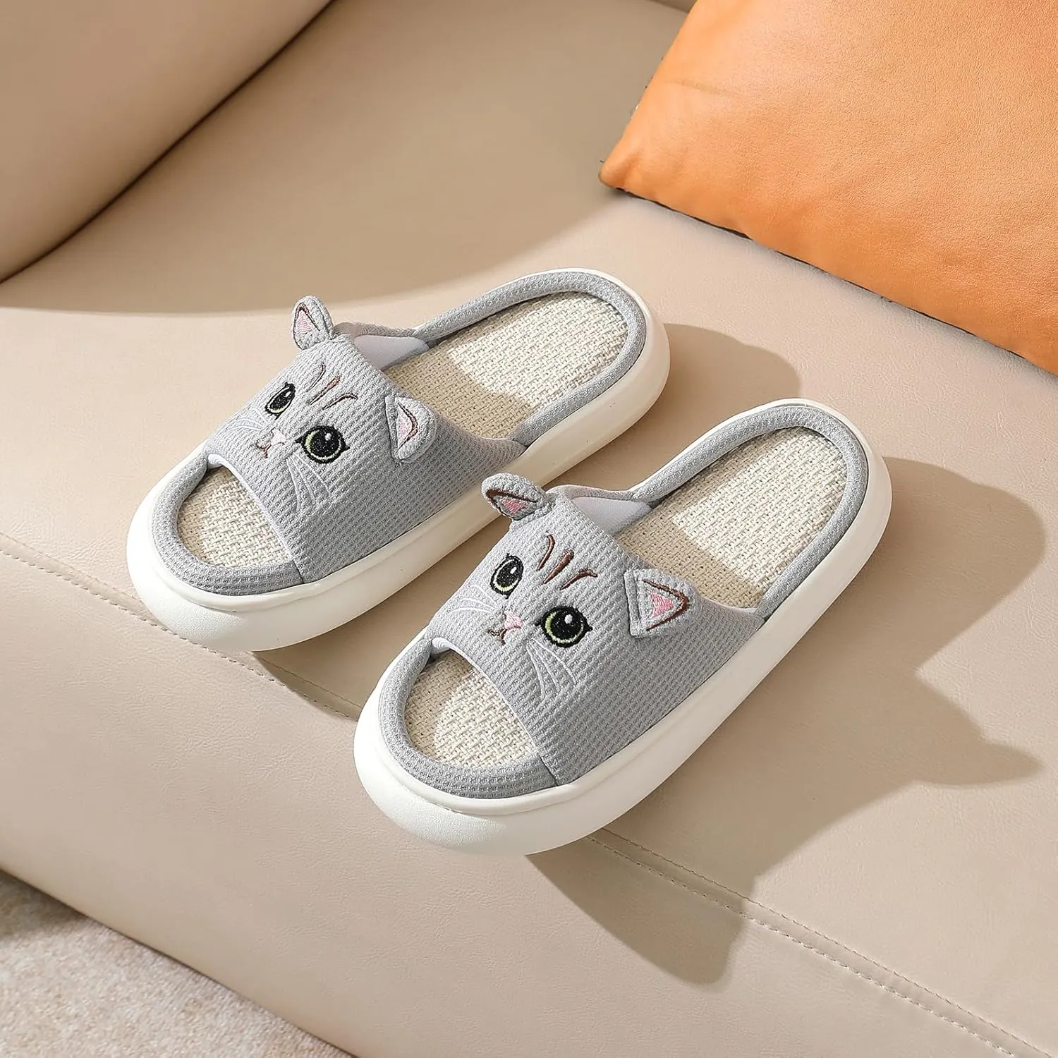 LAVAU Cute Cat Slippers for Women, Fuzzy Fluffy Faux Fur Animal House Slides for Indoor and Outdoor Shoes