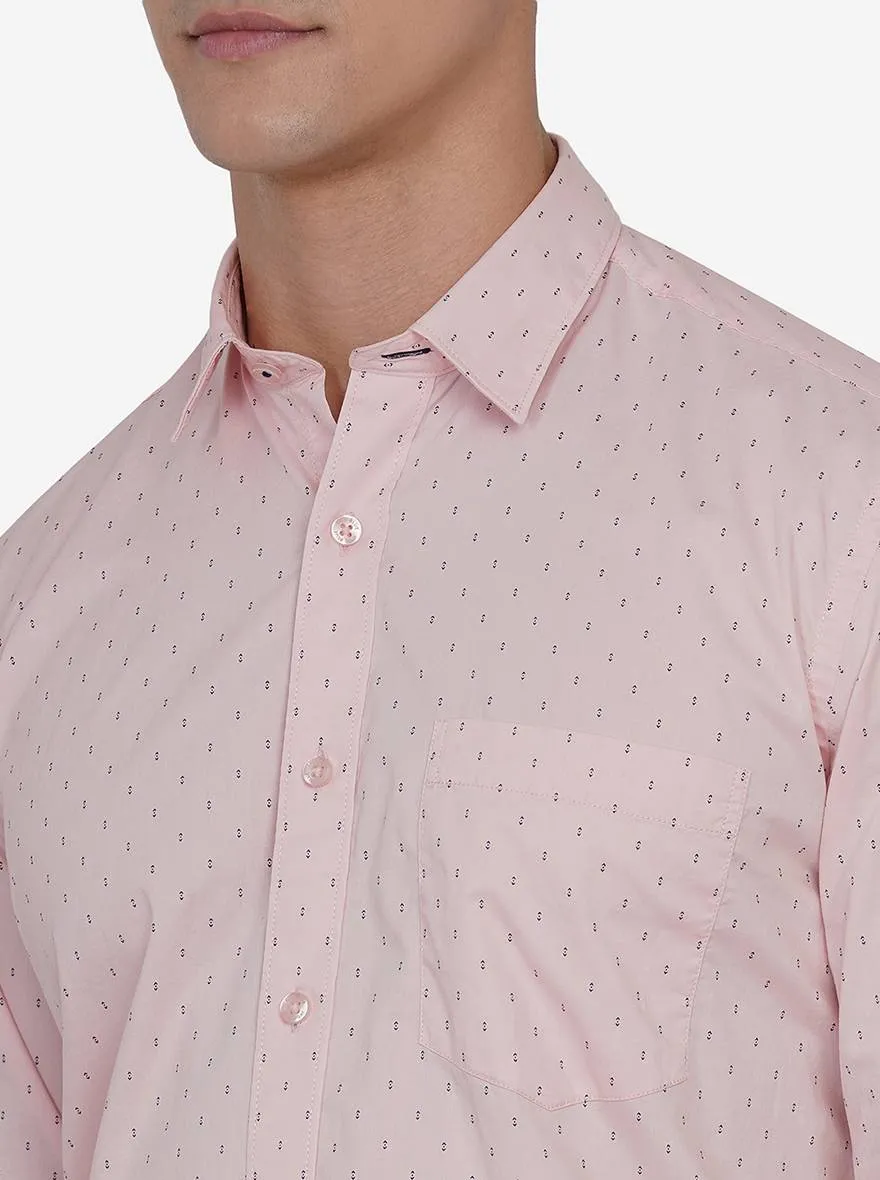 Light Pink Printed Slim Fit Casual Shirt | JadeBlue