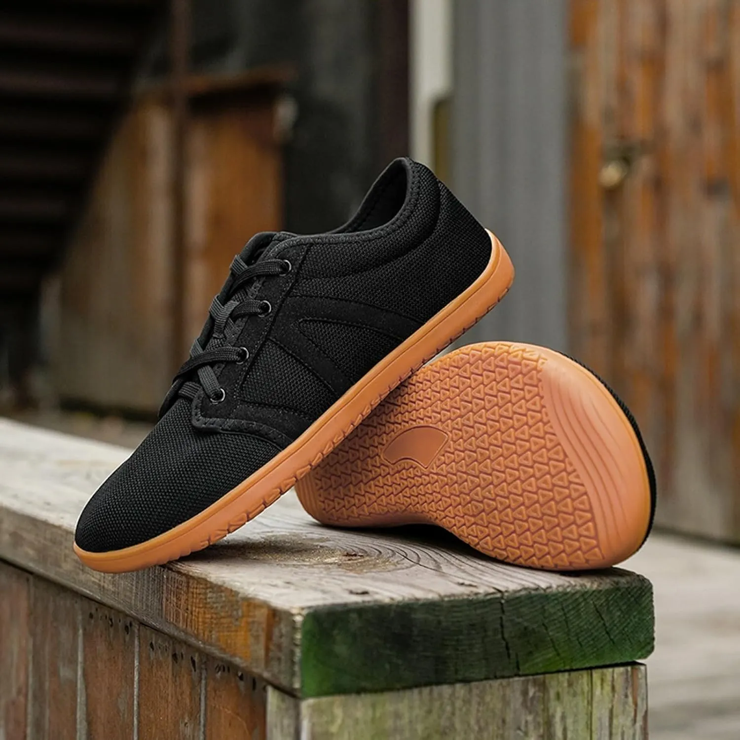 Men's Classic Casual Jogging Sneakers Lace Up Lightweight Breathable Fashion Sneaker Wide Walking Shoes for Men