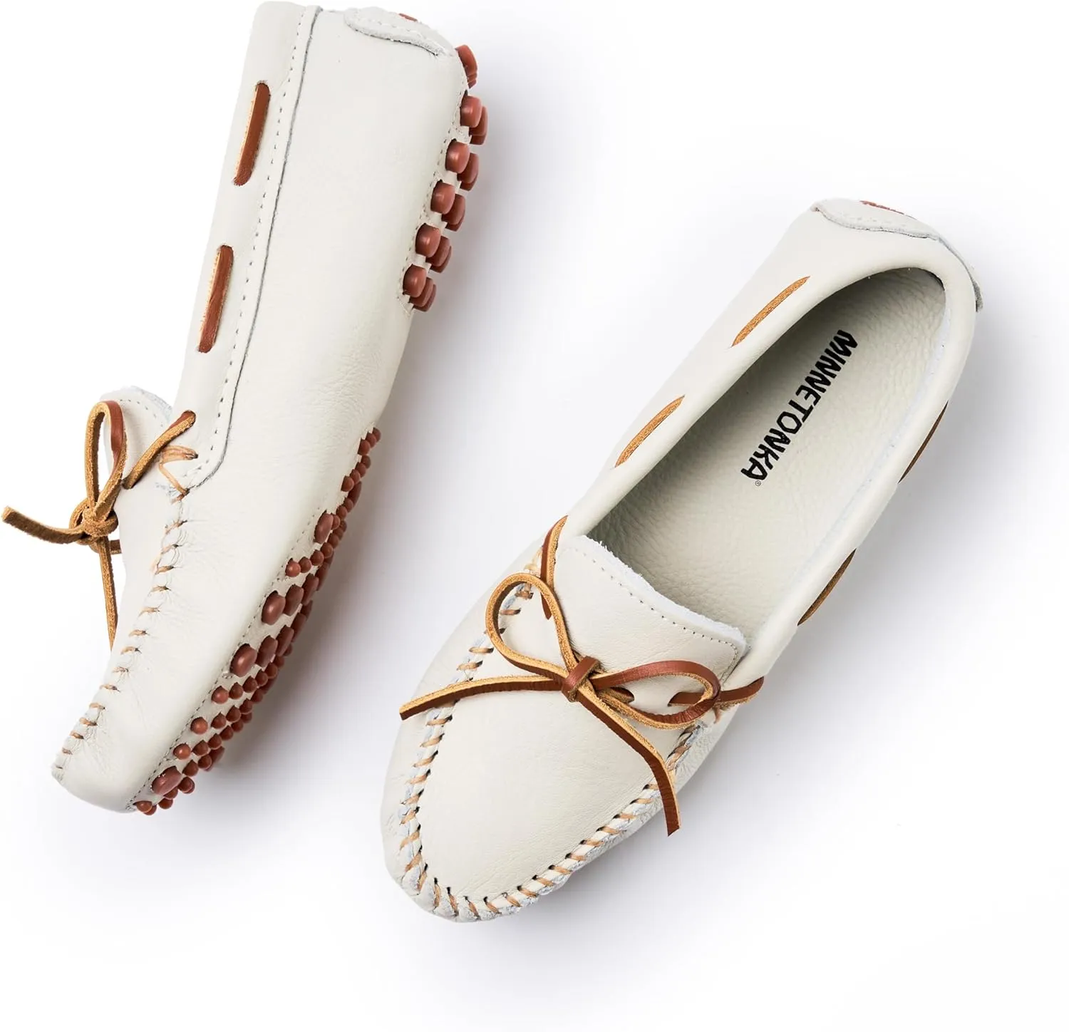 Minnetonka Women's Classic Driving Moccasin