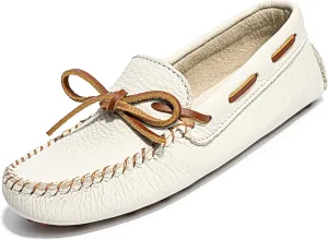 Minnetonka Women's Classic Driving Moccasin
