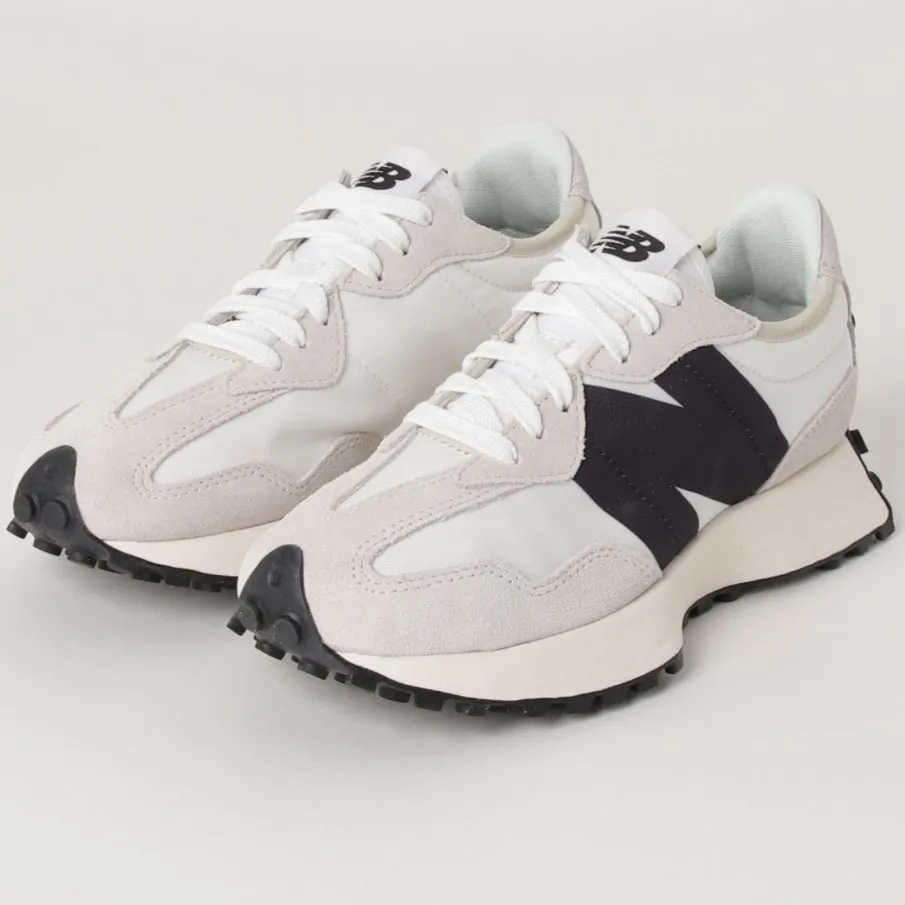 New Balance 327 Future Classic