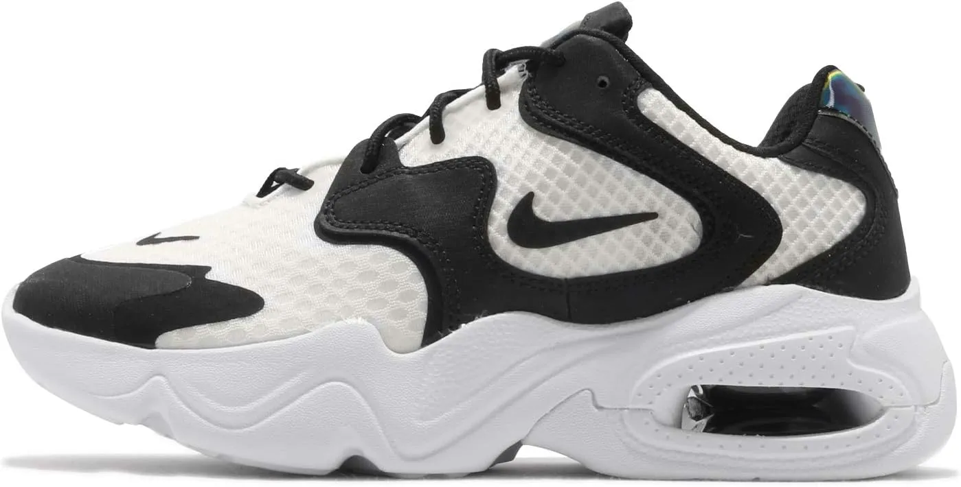 Nike Men's Classic Basketball Shoe