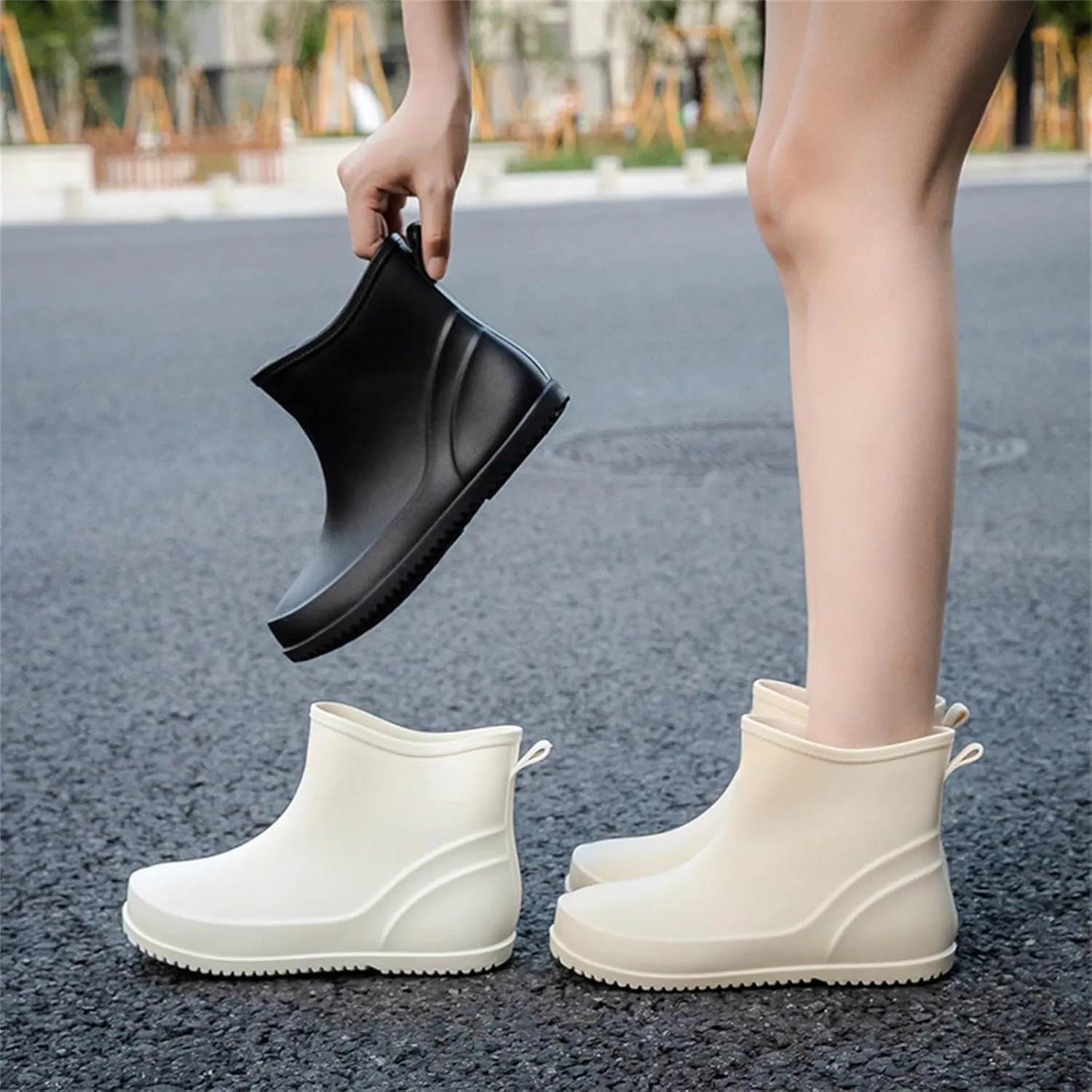Rain Boots for Women Lightweight Warm Waterproof Rain Boots Anti-Slipping Garden Boots Rain Boots for Outdoor