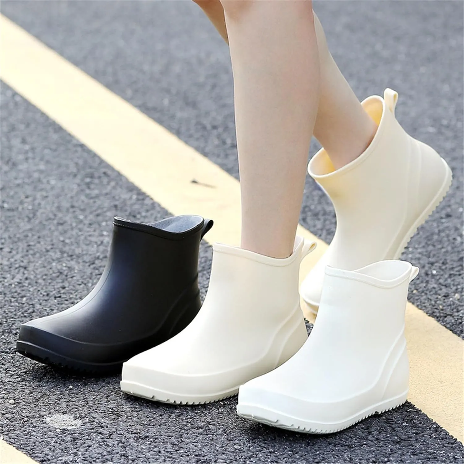 Rain Boots for Women Lightweight Warm Waterproof Rain Boots Anti-Slipping Garden Boots Rain Boots for Outdoor