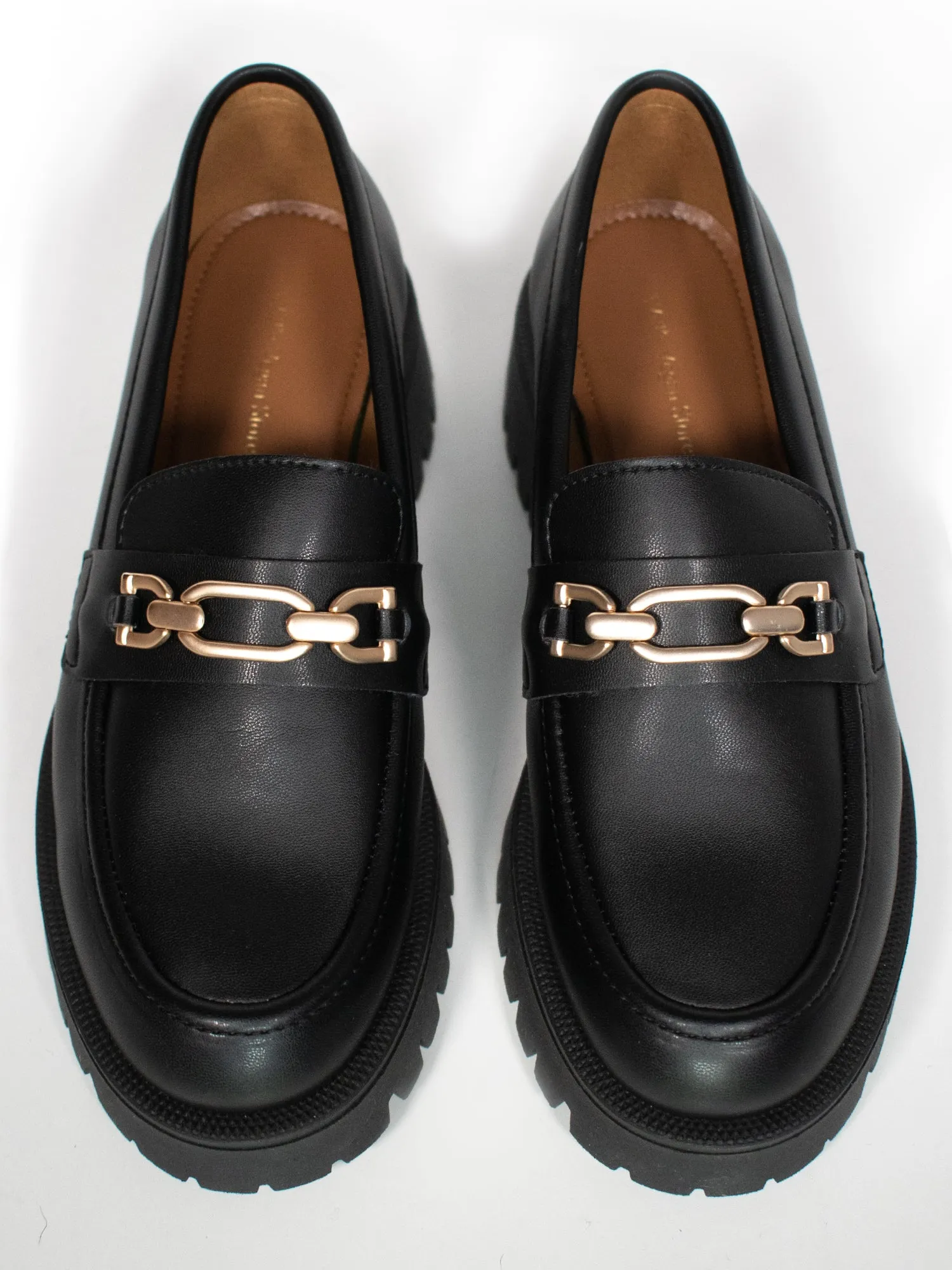 Sure! Here’s an optimized title for your e-commerce product:

“Stylish Track Sole Loafers for Men - Comfortable Slip-On Shoes for Everyday Wear”

Feel free to let me know if you need further modifications!
