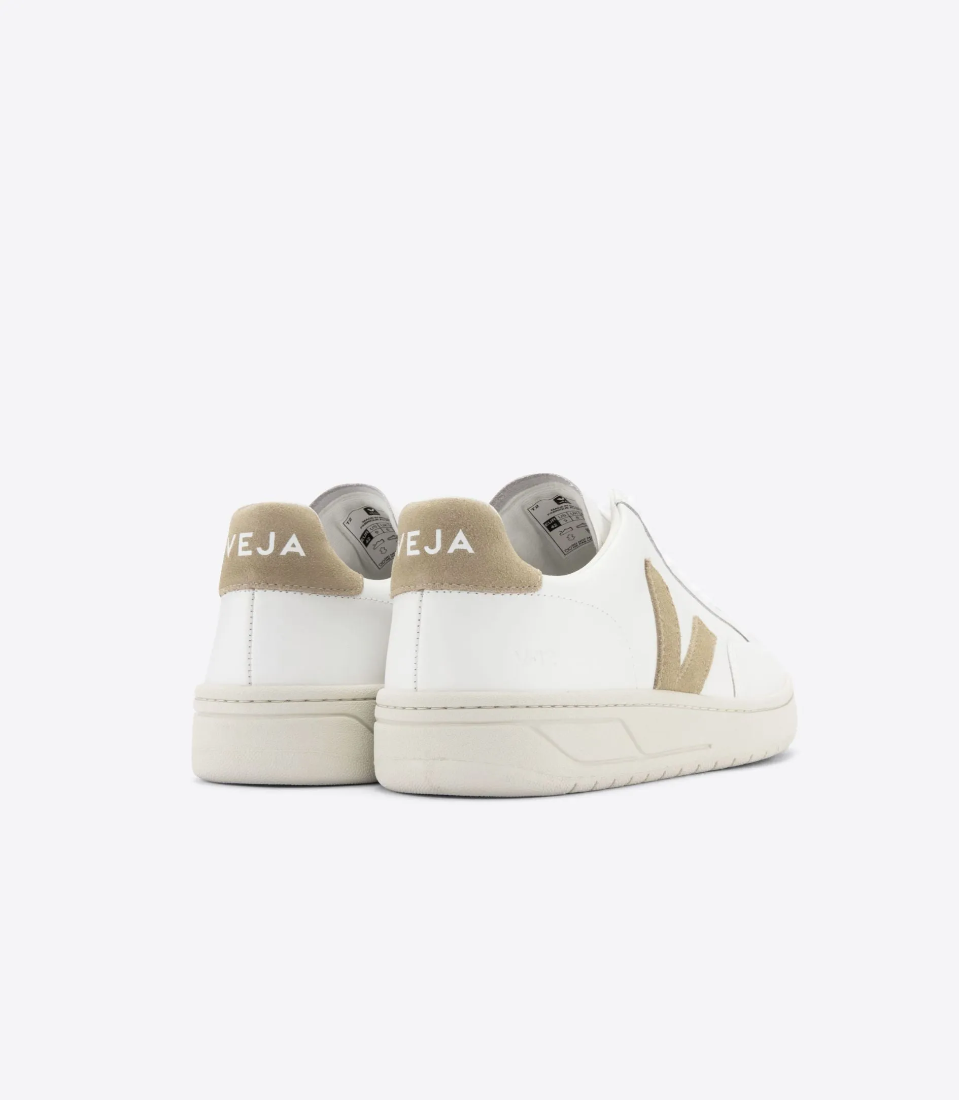 Veja - V-12 Leather in Extra White Dune