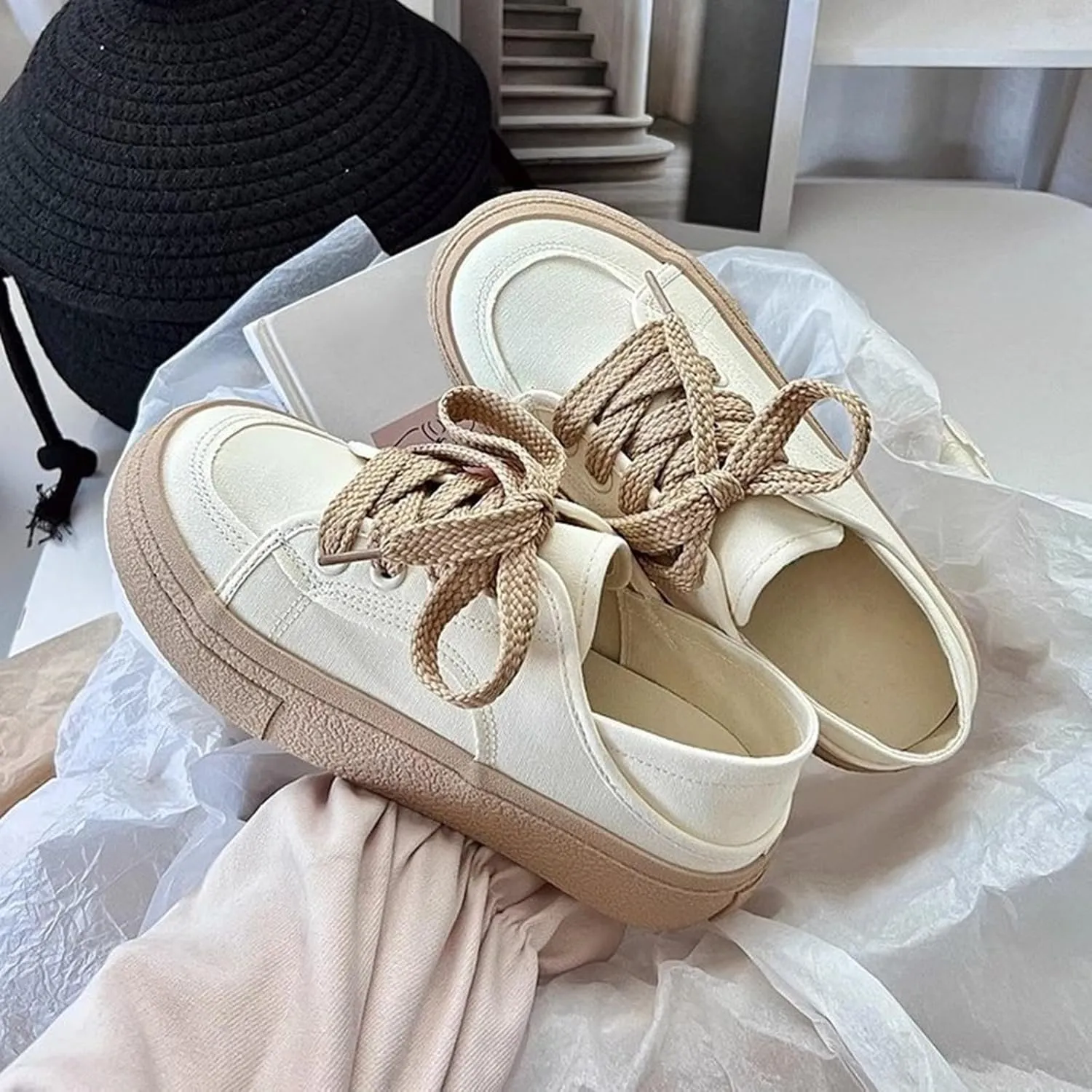 Women Gym Shoes Fashion Thick Sole Casual Sneakers Non Slip Comfortable Walking Athletic Shoes Slip On Tennis Shoes
