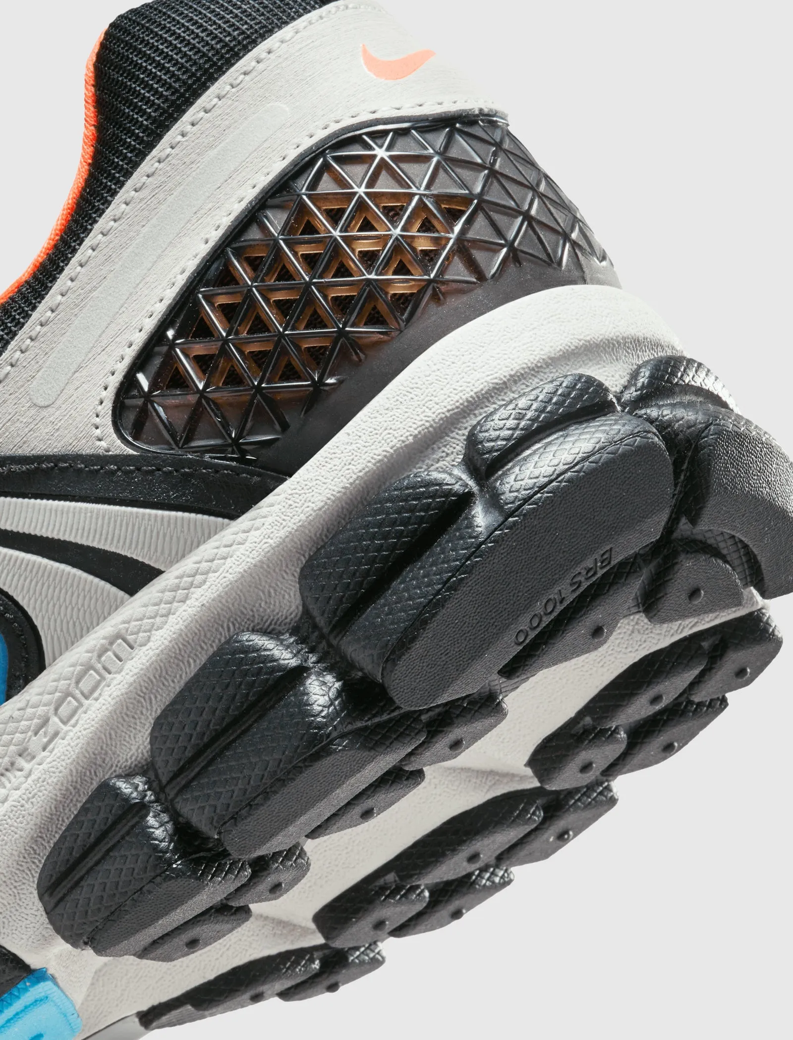 WOMEN'S NIKE ZOOM VOMERO 5  BLACK/LIGHT BONE/BLUE GAZE/TOTAL ORANGE