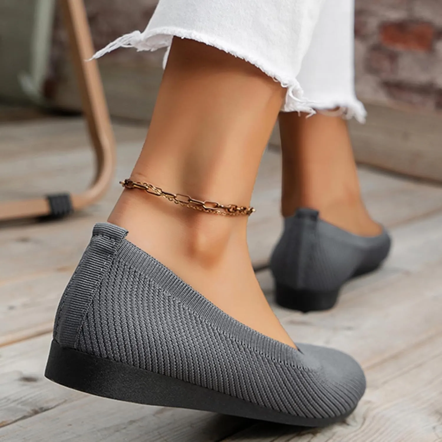 Women's Pointed-Toe Ballet Classic Lightweight Slip On Breathable Comfortable Casual Ladies Everyday Shoes