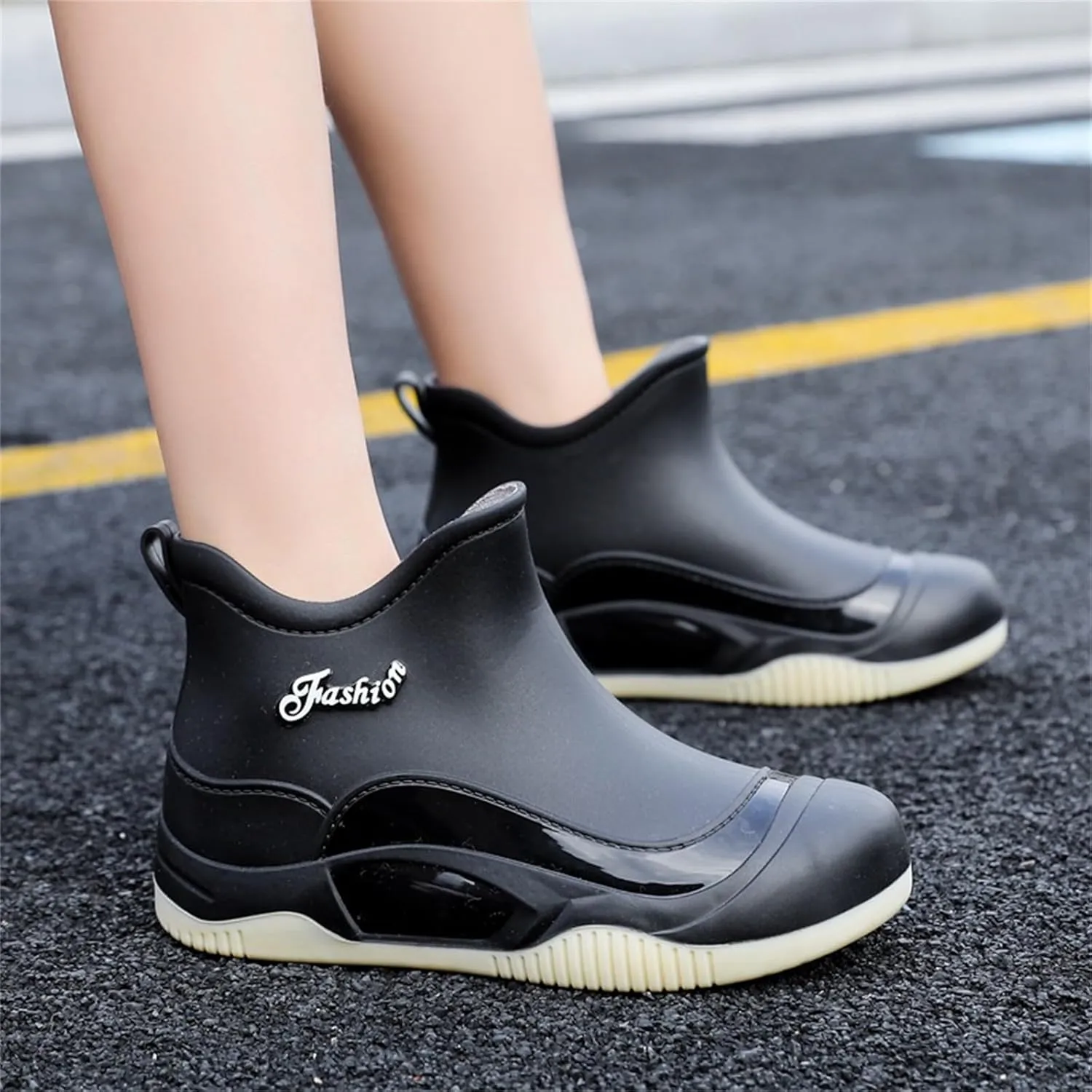 Women's Waterproof Rubber Rain Boots Non-slip Rain Boots Garden Shoes Lightweight Ankle Boots Outdoor Work Boots