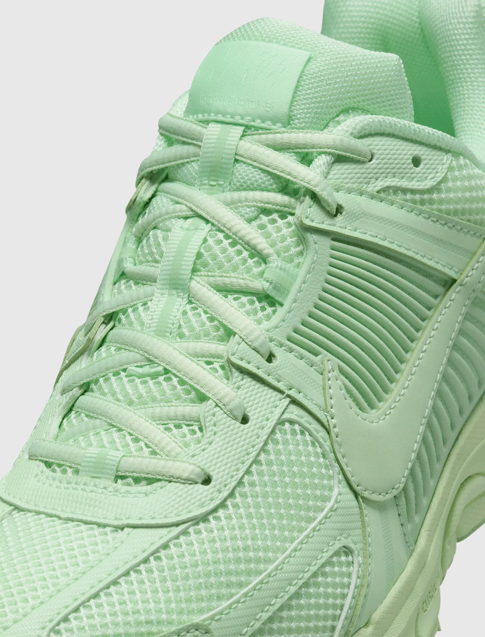 ZOOM VOMERO 5 VAPOR GREEN